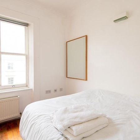 London Central Studio Bagian luar foto