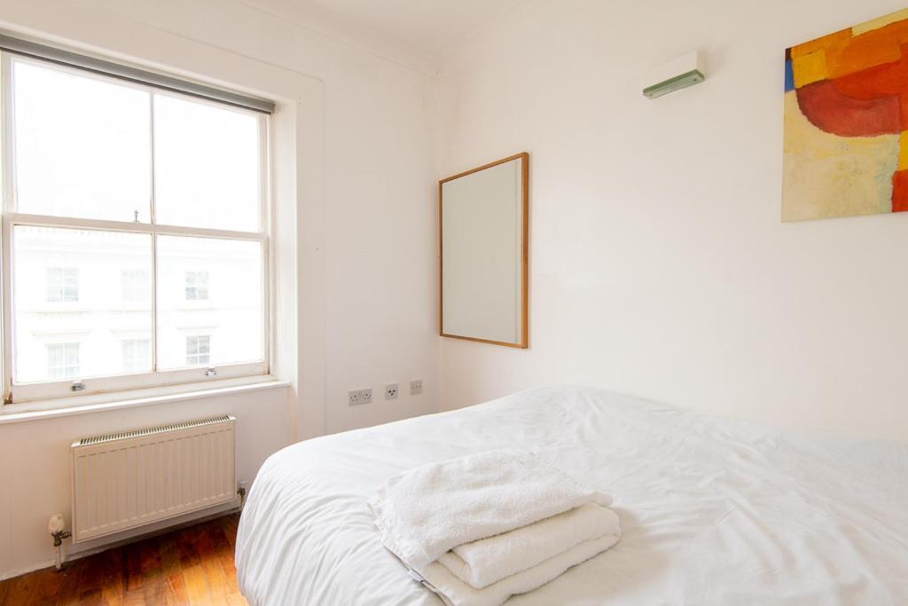 London Central Studio Bagian luar foto