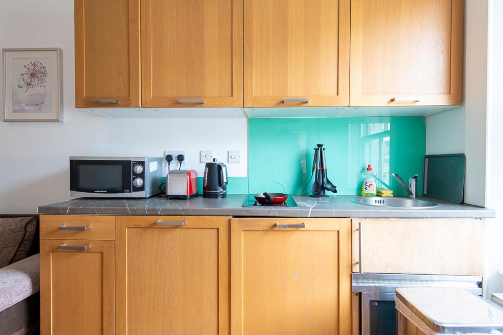 London Central Studio Bagian luar foto